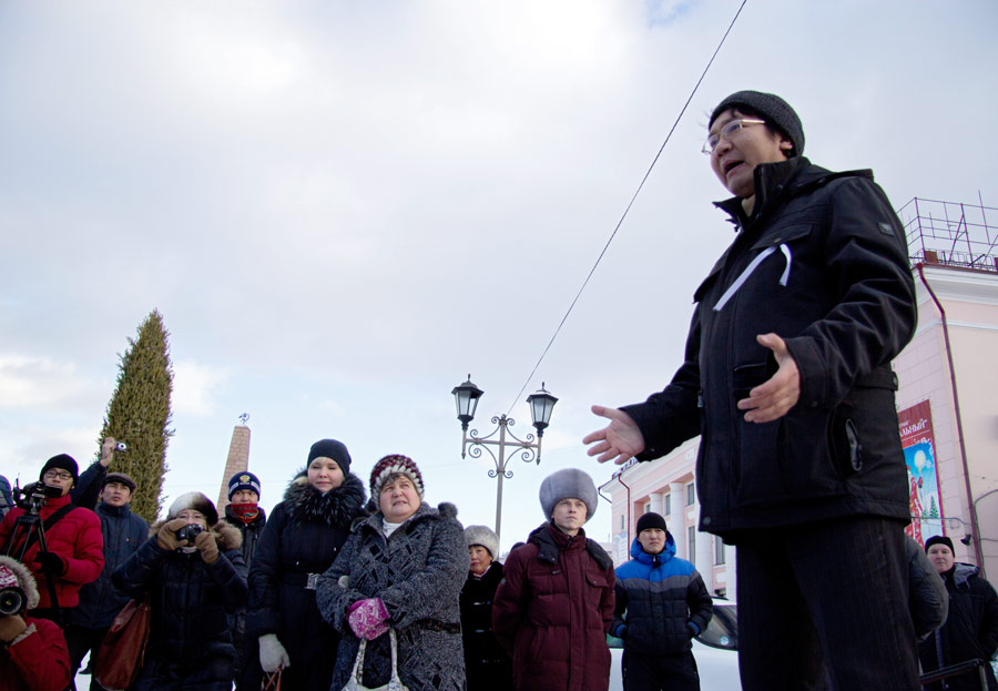 Участники акции протеста против фальсификации выборов в Улан-Удэ. © Марк Агнор/РИА Новости