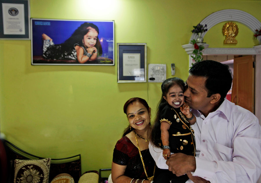 Джиоти Амге в кругу семьи. © Manish Swarup/AP Photo