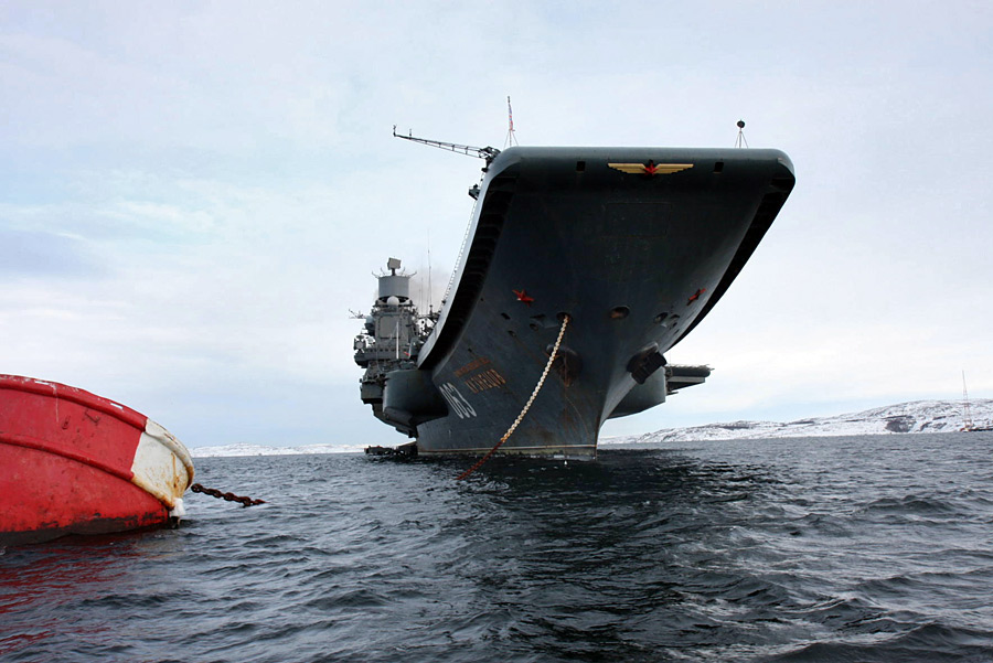 Тяжелый авианесущий крейсер «Адмирал Кузнецов». © ВМФ РФ/РИА Новости