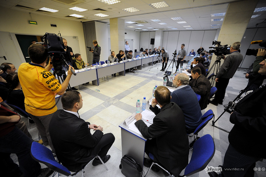 Евгения Чирикова на заседании Координационного совета оппозиции. © Антон Белицкий/Ridus.ru