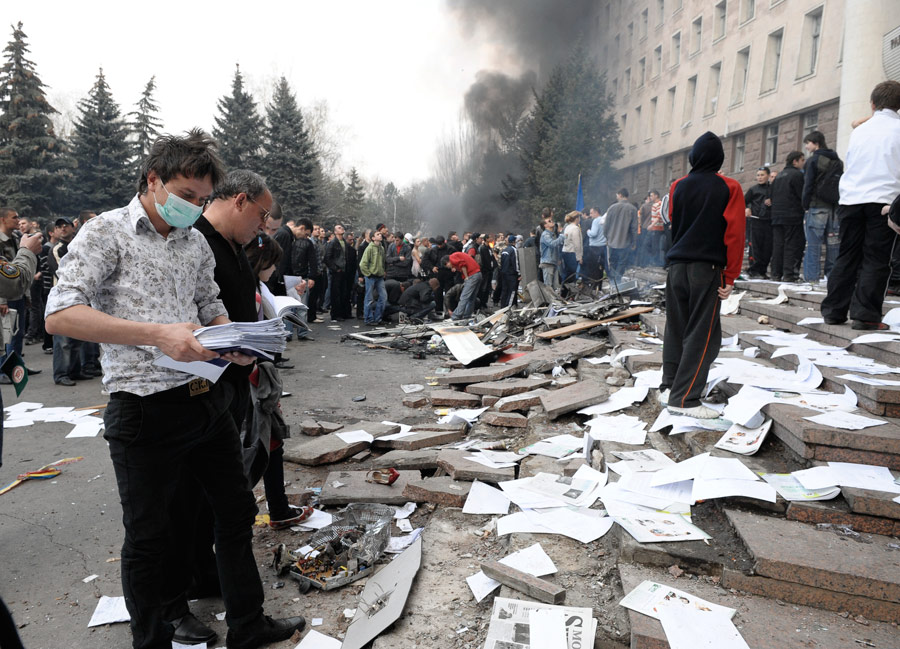 Беспорядки в Кишиневе 7 апреля 2010 в ходе акции протеста против итогов парламентских выборов. © Вадим Денисов/ИТАР-ТАСС