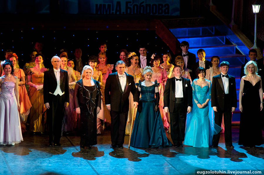 Артисты Музыкального театра Кузбасса дали первый за 5 лет концерт в родном здании