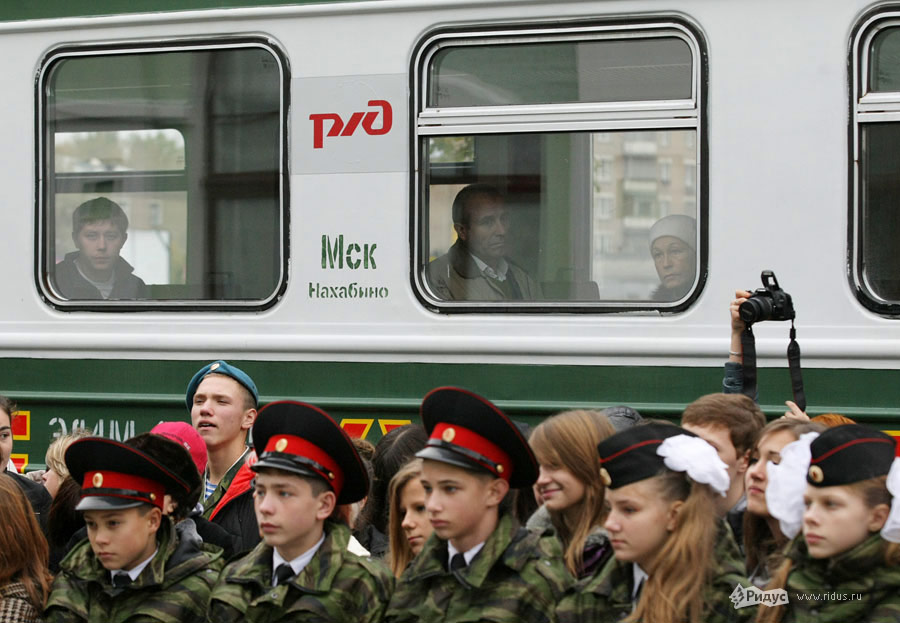 Курсанты отправляются в Волоколамск, чтобы почтить память погибшим в битве под Москвой © Антон Тушин/Ridus.ru
