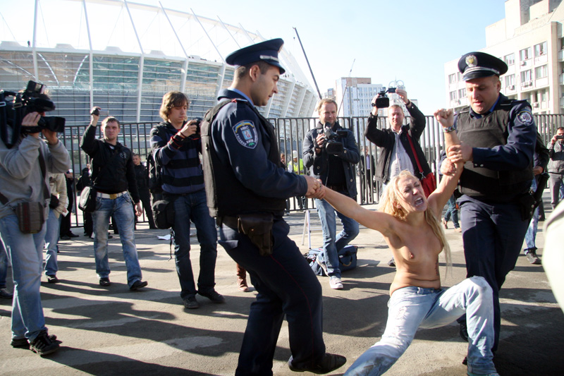 После акции всех участниц акции задержали. © femen.livejournal.com