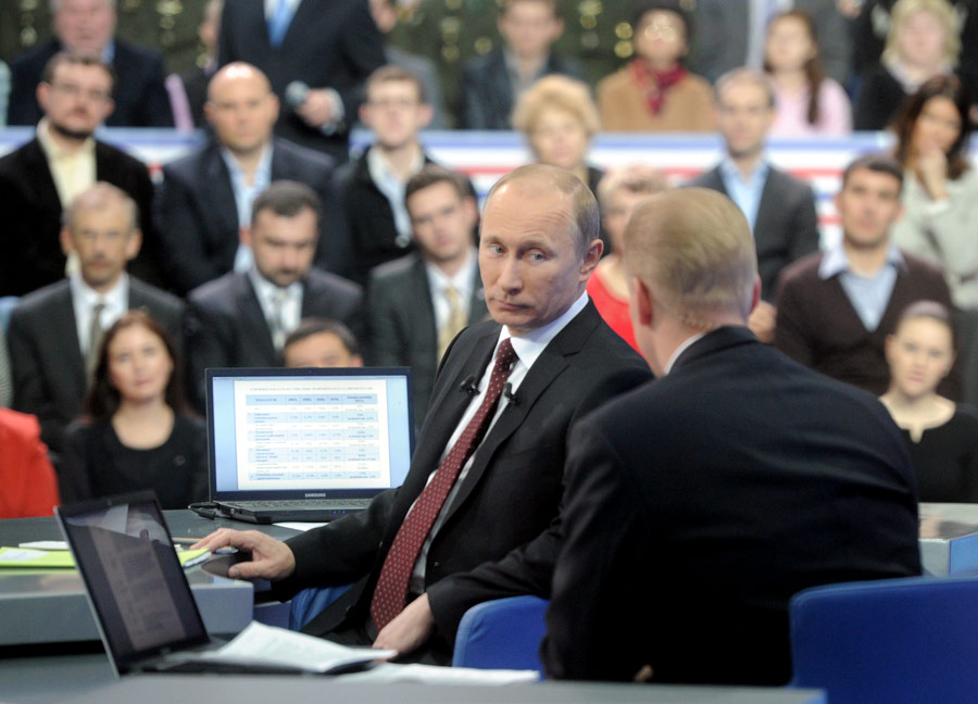 Владимир Путин отвечает на вопросы в программе «Разговор с Владимиром Путиным». © Алексей Дружинин/РИА Новости