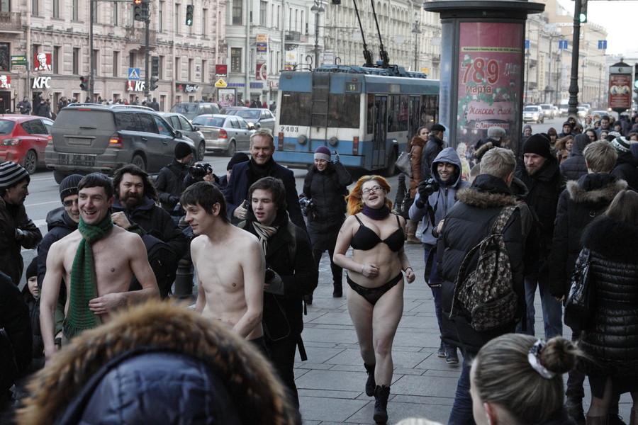 В Петербурге прошел пробег в трусах/ © Родион Иродионов/Ридус