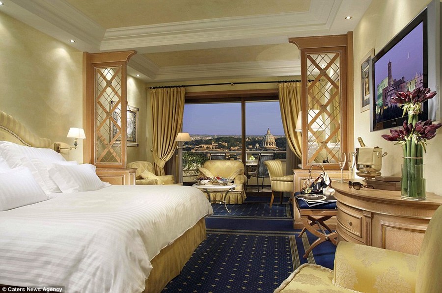 The Penthouse and Planetarium Suites at the Rome Cavalieri Waldorf Astoria have breathtaking views of the Eternal City and St. Peter's Basilica