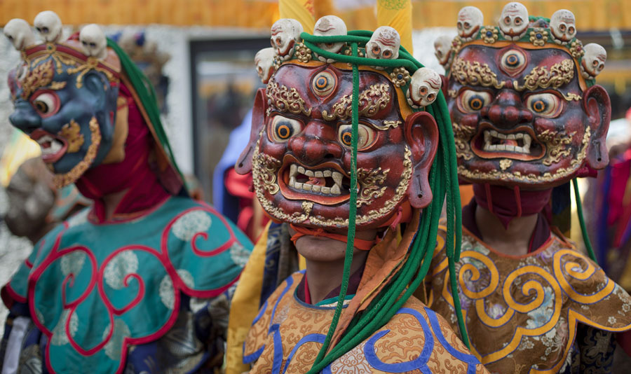 Традиционные церемониальные маски. © ADREES LATIF/Reuters