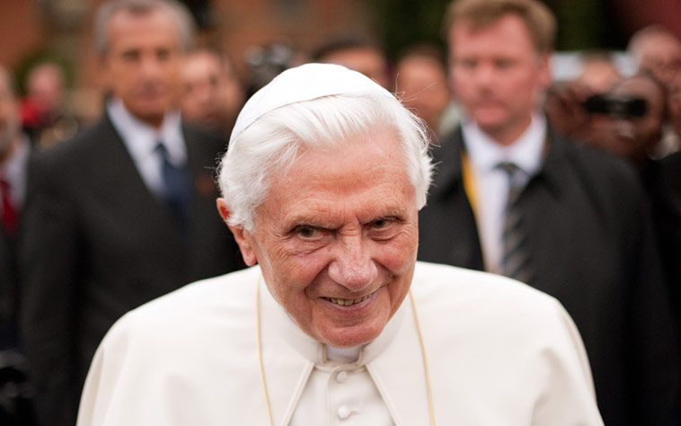 Папа римский Бенедикт XVI. © Reuters/Leon Neal