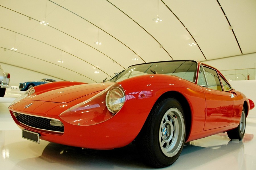 De Tomaso 1965 года в музее Ferrari в Модене