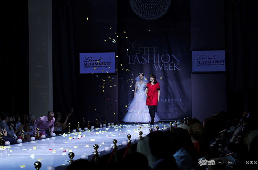 Неделя высокой моды Estet Fashion Week. Фоторепортаж От РИДУС - фото 23