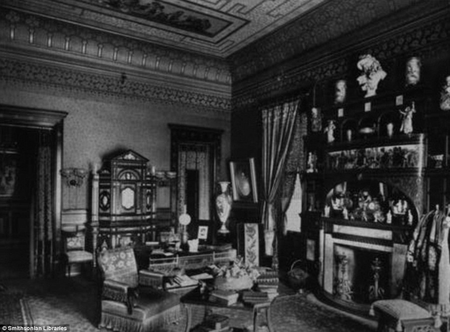 Where it all happens: William H. Vanderbilt's Boudoir in 1883