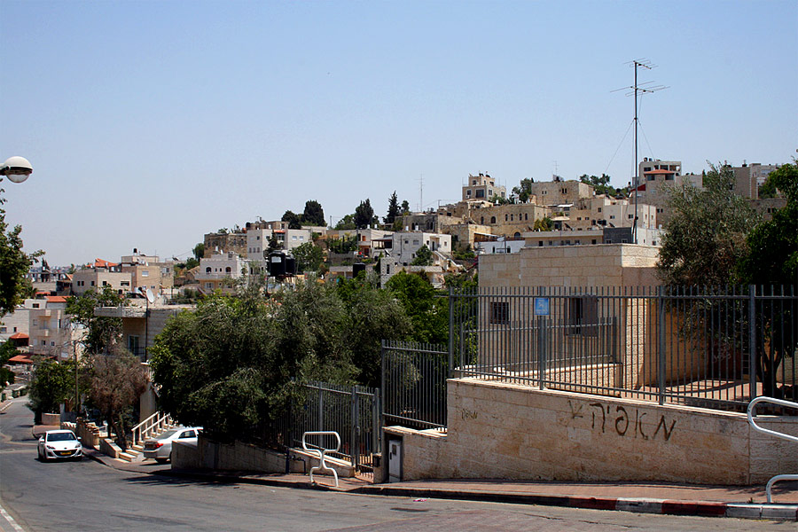 Вид на город Абу-Гош в Израиле. © mattrem/Flickr (CC BY 2.0)