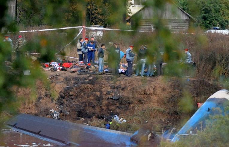 На месте крушения самолета Як-42. © РИА Новости