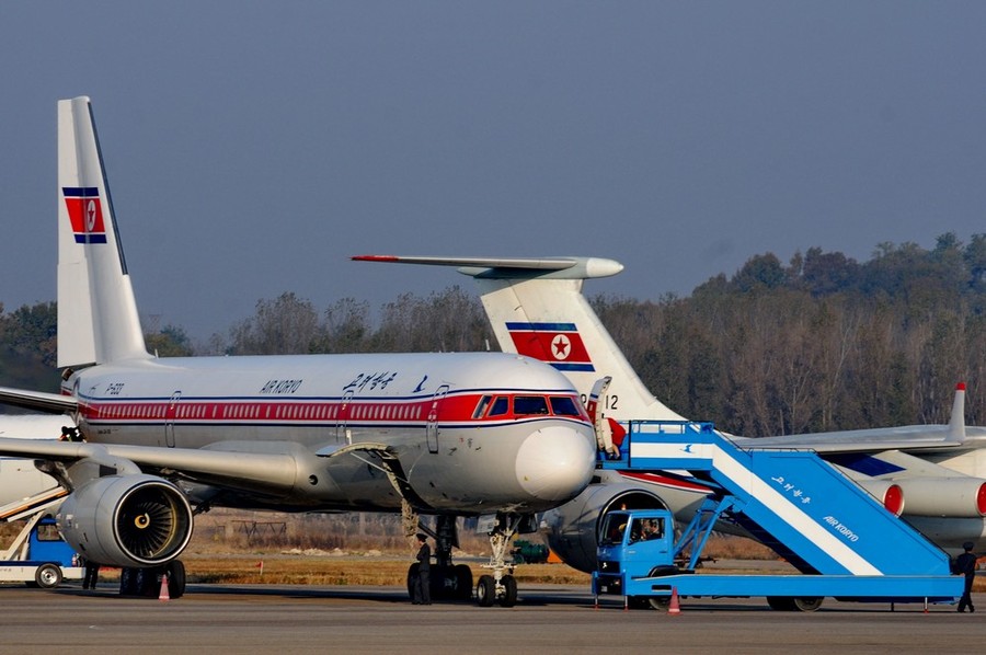 Ту-204-100 авиакомпании Air Koryo в аэропорту Сунан (Пхеньян)