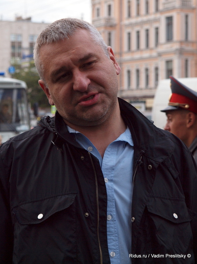Марк Фейгин, адвокат панк-группы «Pussy Riot» 31 августа на Триумфальной площади в Москве  © Vadim Preslitsky