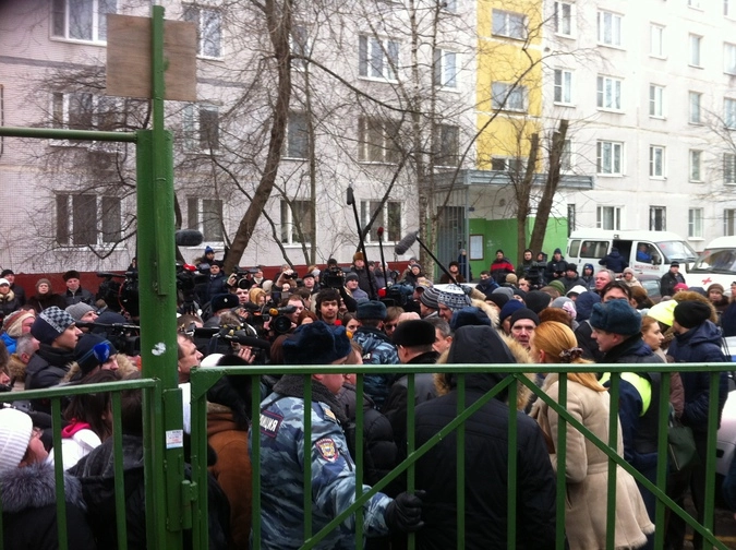 После происшествия в школе №263 в Москве.