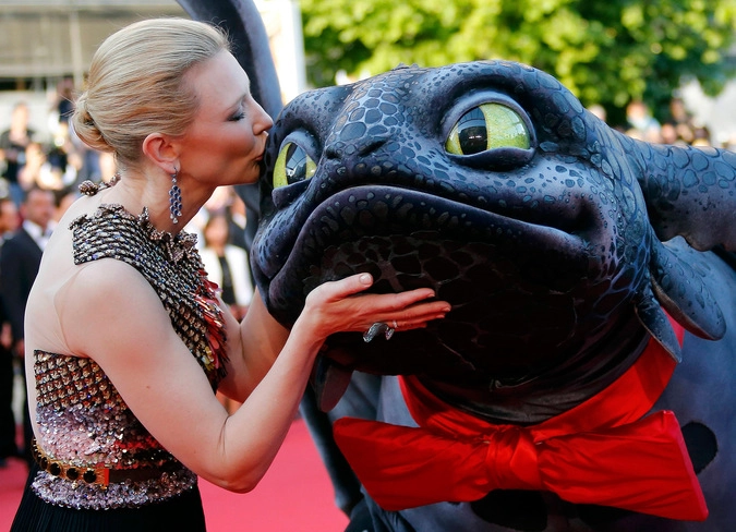 Актриса Кейт Бланшетт представляет мультфильм «Как приручить дракона 2».