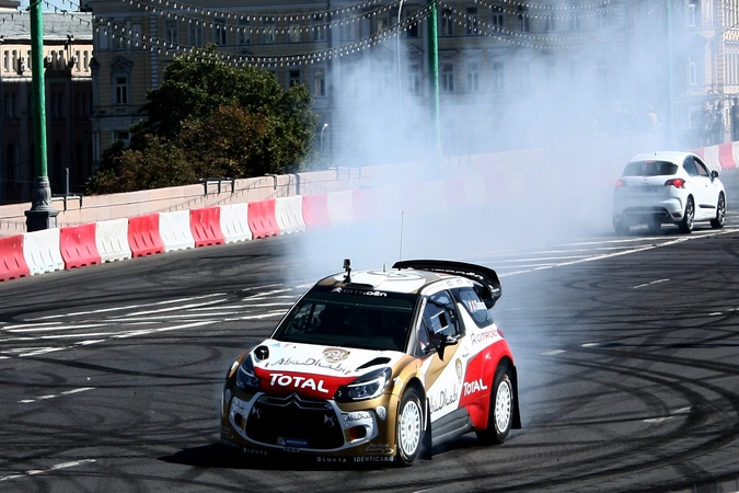 Citroën Total Abu Dhabi World Rally Team.