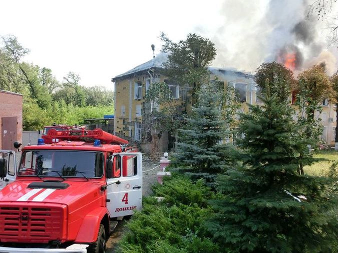 Пожар в здании центра техобслуживания "Укртелекома".