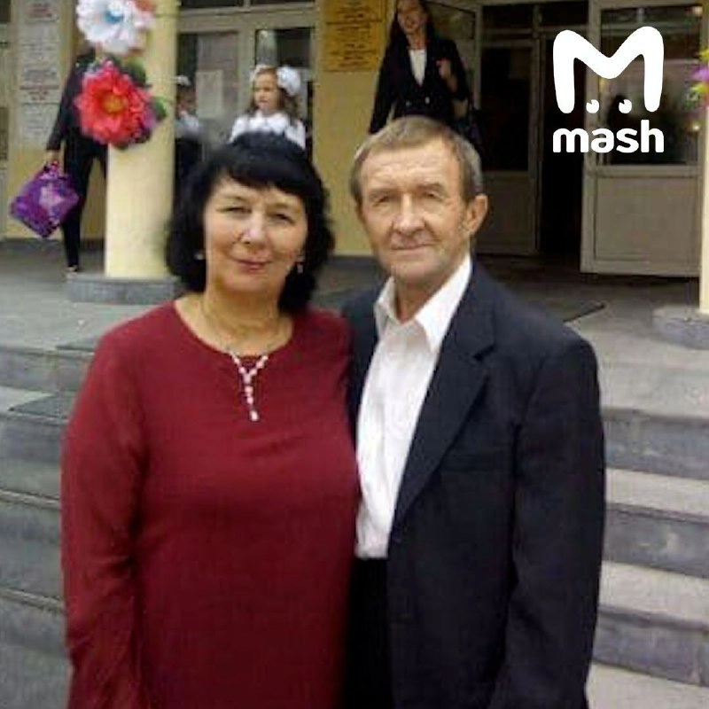 Мулланур Мустафин с супругой - учительницей гимназии № 175