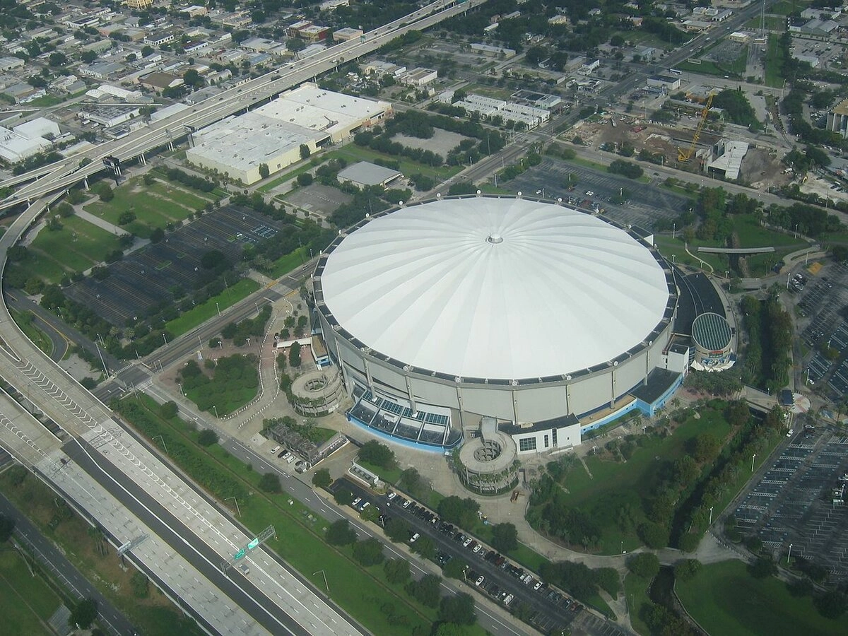 Tropicana Field из воздуха Tropicana Field из воздуха