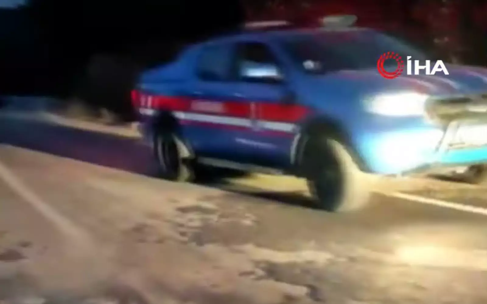 В итоге полицейские отвезли «пропавшего» домой. В итоге полицейские отвезли «пропавшего» домой.