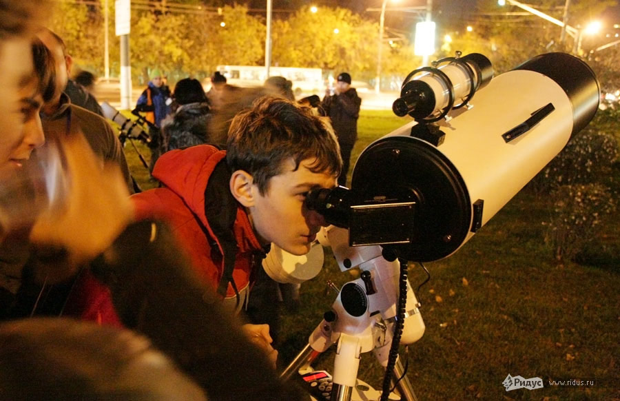 Любители астрономии собрались в Москве на Дне открытой астрономии