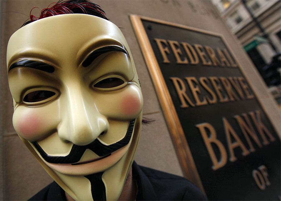 Участник акции «Occupy Wall Street» в маске Гая Фокса. © Jim Young /Reuters