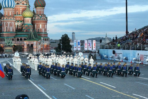 Президентский оркестр и рота специального караула Президентского полка