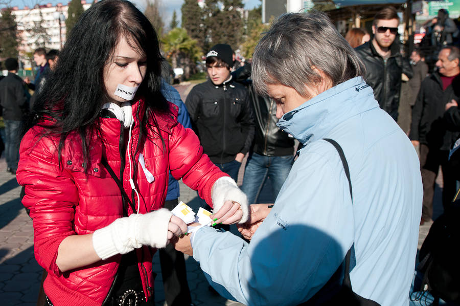 Сход граждан за Честные Выборы. Сочи, 10 декабря 2011 года. © Евгений Реутов.