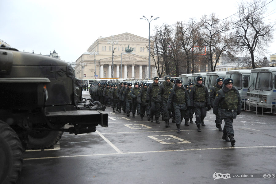 Усиление безопасности на Площади Революции. © Василий Максимов/Ridus.ru