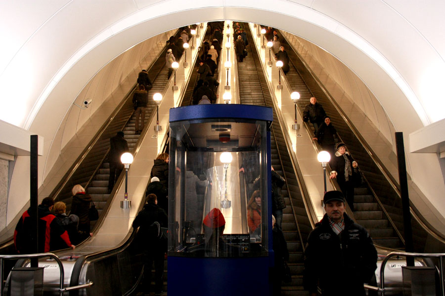 В Санкт-Петербурге открылись новые станции метро © Александра Чарно/Ridus.ru