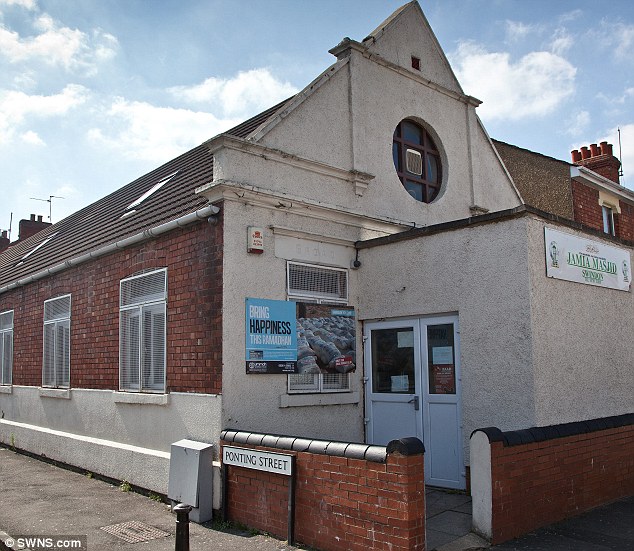 Disagreement: The Broad Street mosque in Swindon, which Lucy Vallender claims stopped her worshipping with women, so she left