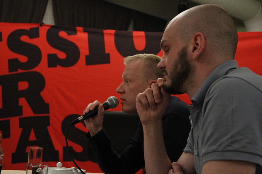 24 апреля 2013 года в политическом клубе «Модус» в Москве прошли дебаты между националистами и ЛГБТ-активистами. © «Модус Агенди»