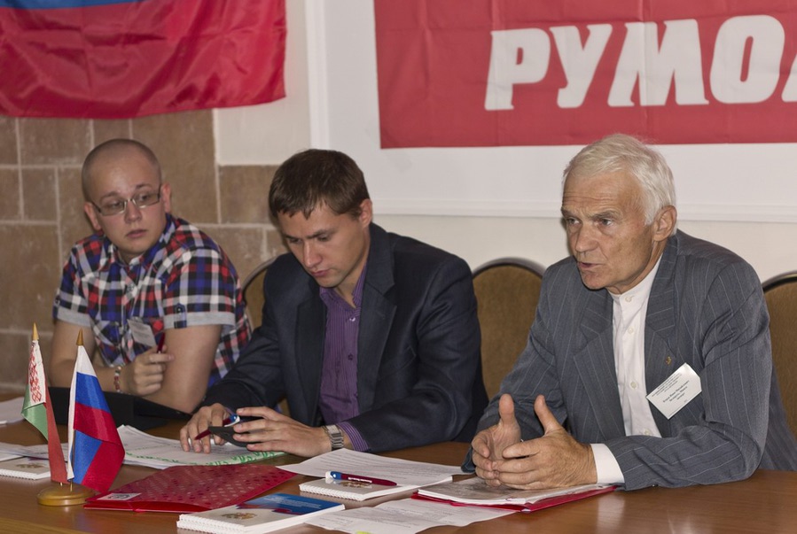 Евгений Валяев, Сергей Лущ, Иван Михайлович Корда. Фото: http://rumol.org