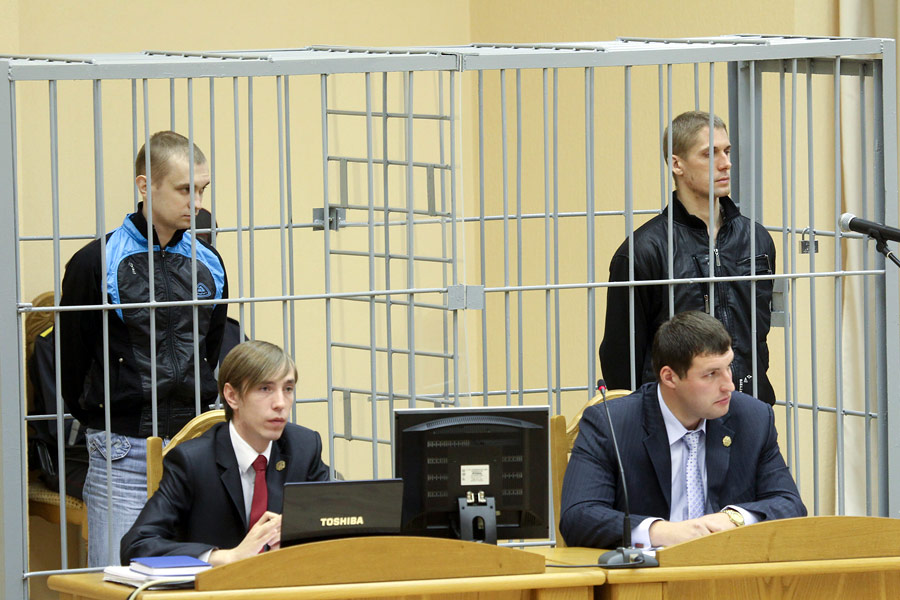 Дмитрий Коновалов и Владислав Ковалев в зале суда. © Андрей Александров/РИА Новости