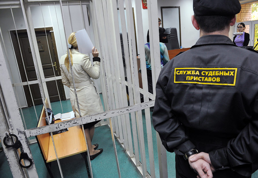 Нелли Дмитриева в Пресненском суде. © Артем Житенев/РИА Новости