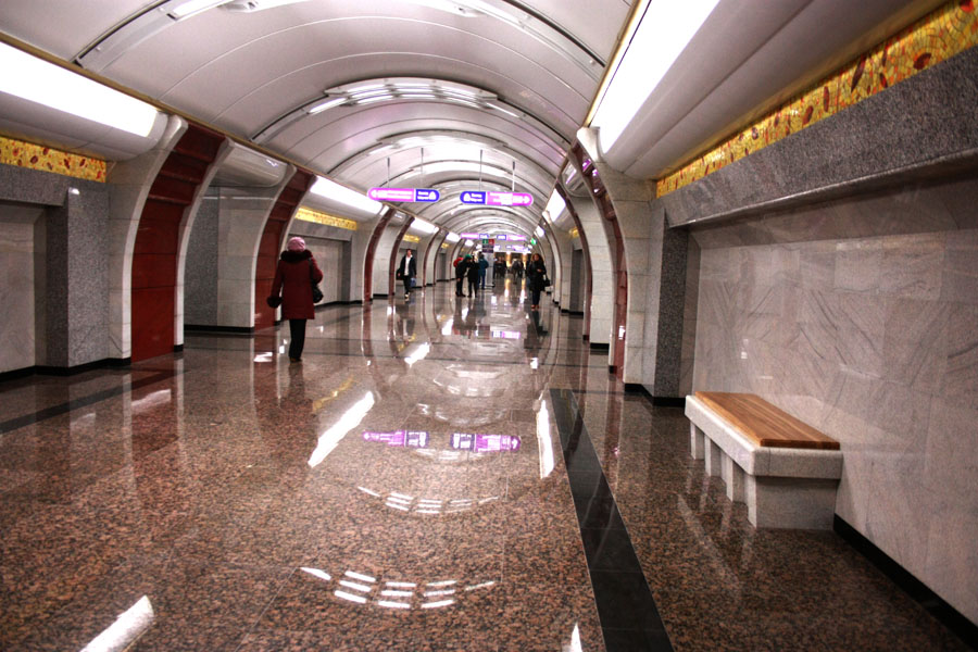 В Санкт-Петербурге открылись новые станции метро © Александра Чарно/Ridus.ru