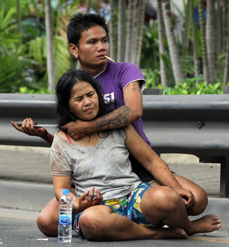 Таиландец взял в заложники свою жену. Ридус
