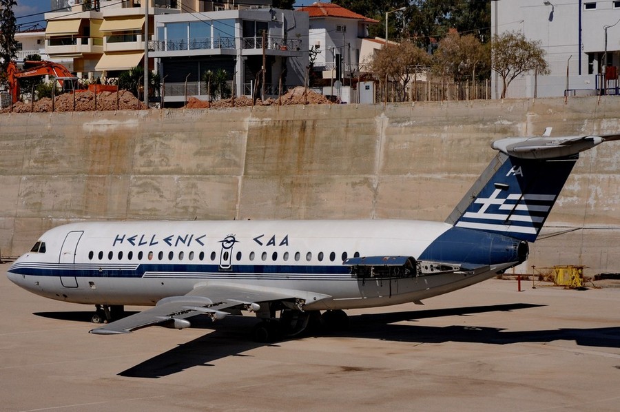 BAC1-11 авиакомпании Hellenic в заброшенном аэропорту Эллиникон, Афины