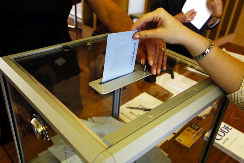 Избирательная урна. Фото с сайта muravlenko.com