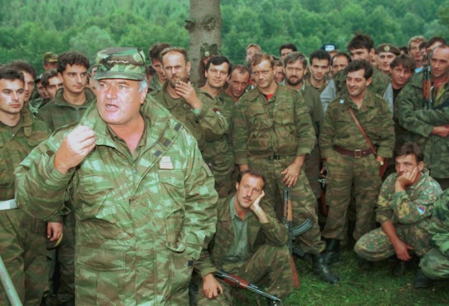 Генерал Ратко Младич в 1995 году © Blic.rs