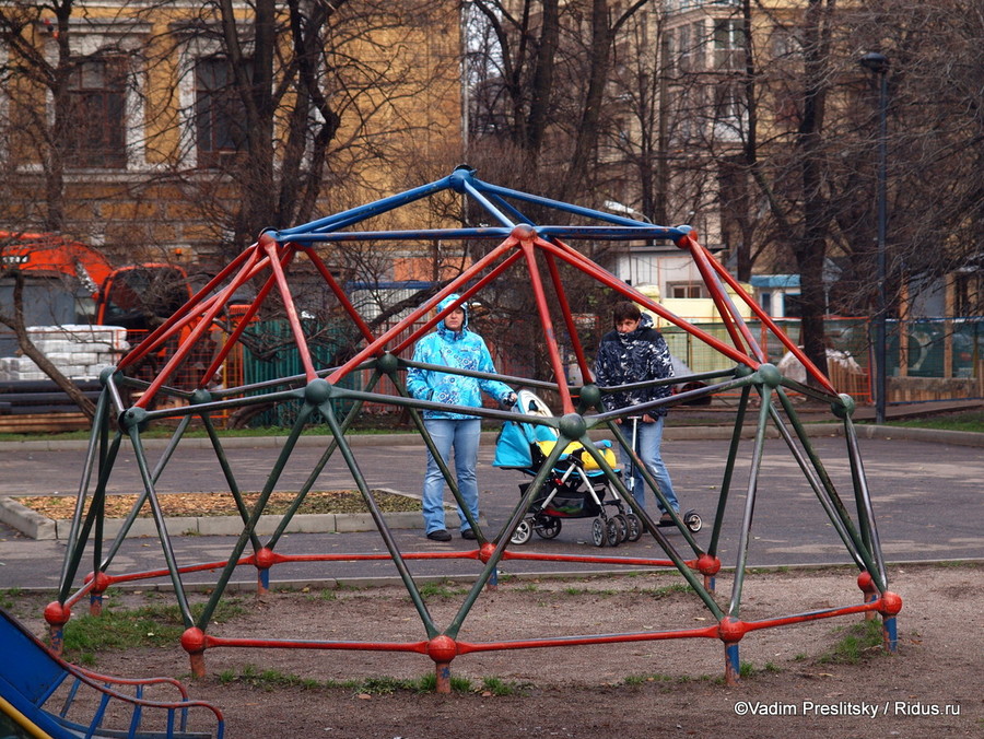 Миусский сквер. Москва. © Vadim Preslitsky