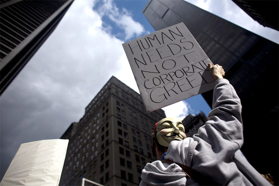 Участник акции в Нью-Йорке. © Allison Joyce/Reuters