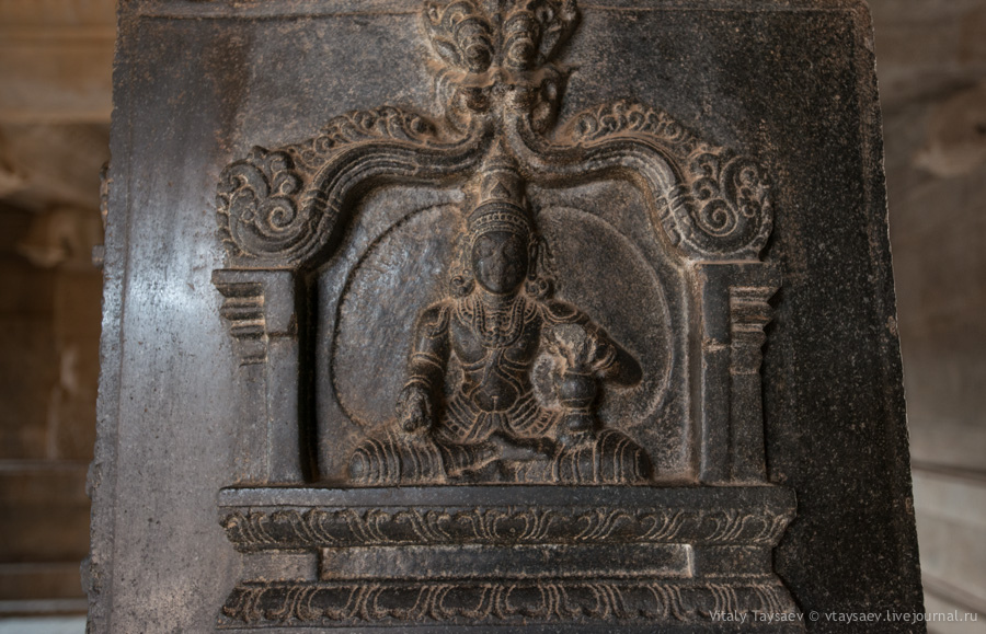 Sculptures of Vijayanagar empire, Karnataka, India