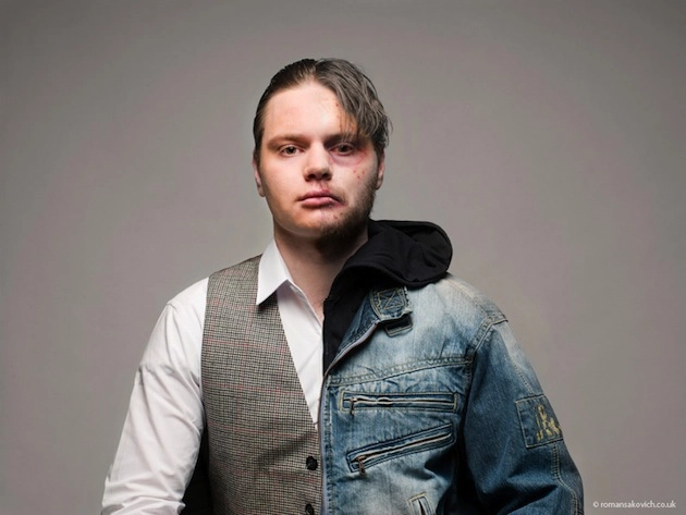 In article a2b284fb89