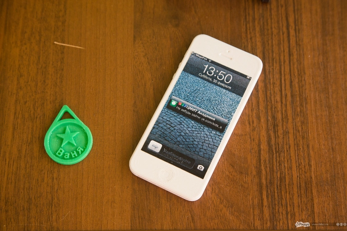 iPhone, напечатанный на трехмерном принтере.