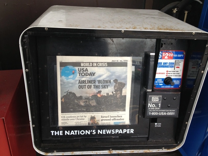 Утренняя пресса всегда напоминает американцам "Как дела в России...".