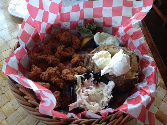 Деликатес южных штатов - мясо аллигатора, весьма популярное блюдо.